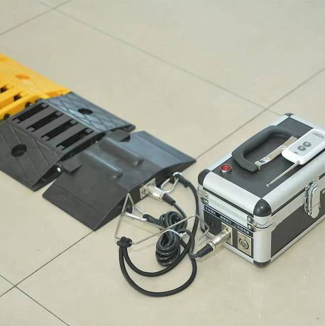 阻車(chē)破胎器的應(yīng)用與作用解析